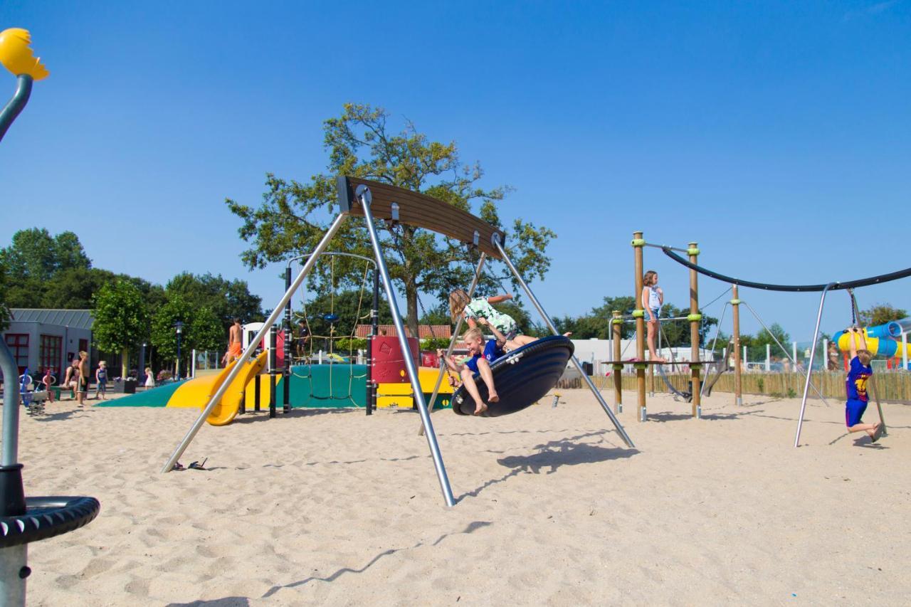 Camping De Duinhoeve Chalet Zeeland Not For Companies Burgh-Haamstede Exterior foto