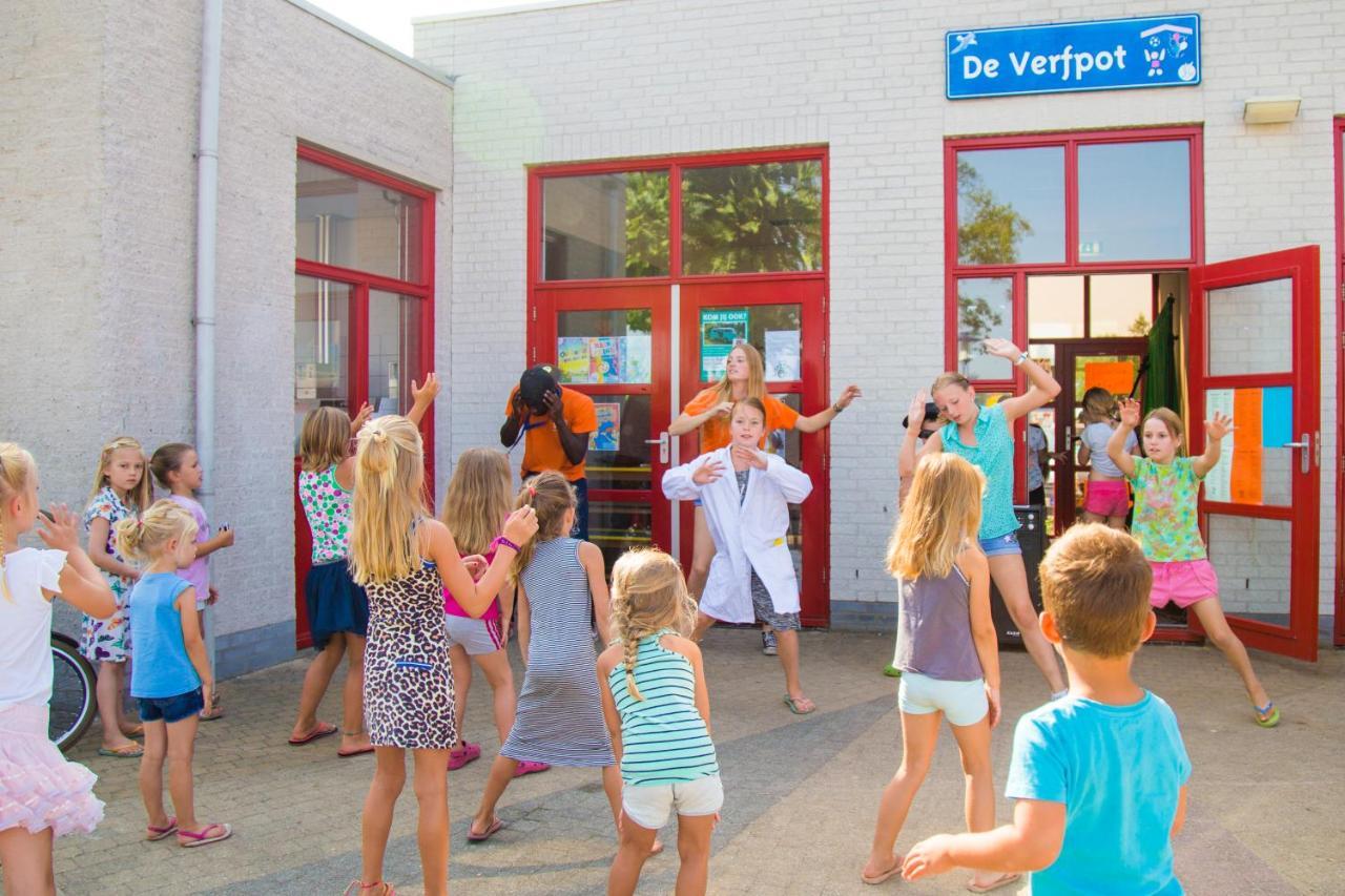 Camping De Duinhoeve Chalet Zeeland Not For Companies Burgh-Haamstede Exterior foto